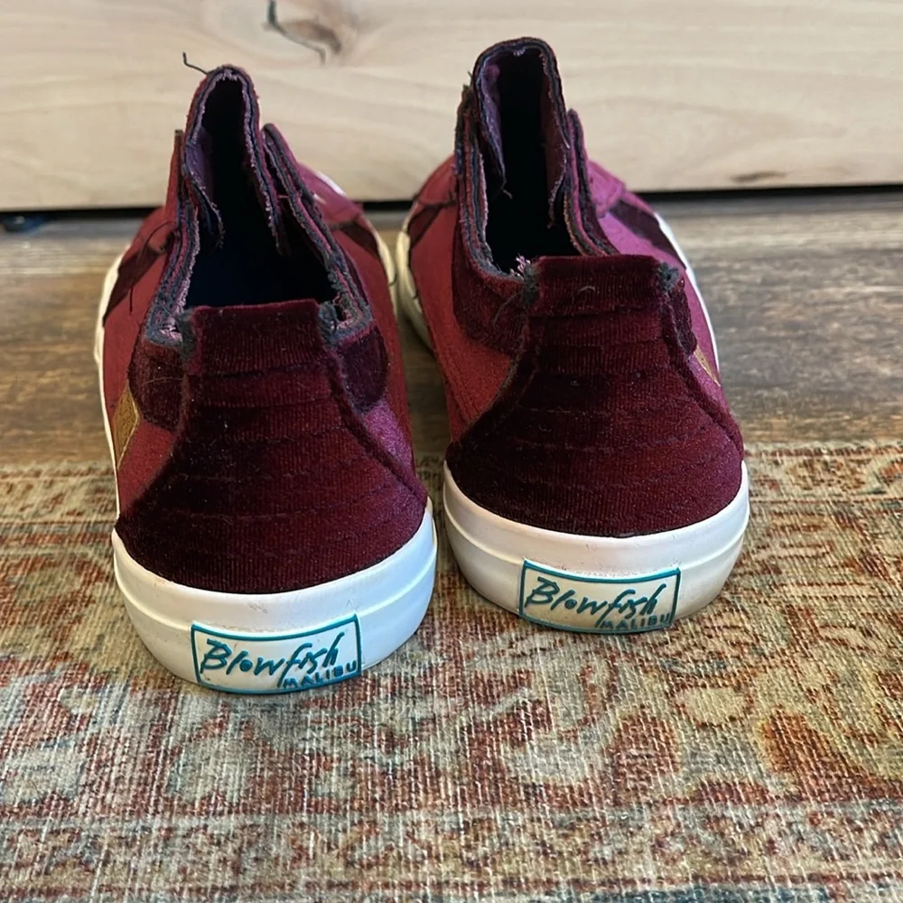 Blowfish Malibu Play Port Velvet size 10 slip on women’s sneakers - Picture 3 of 14